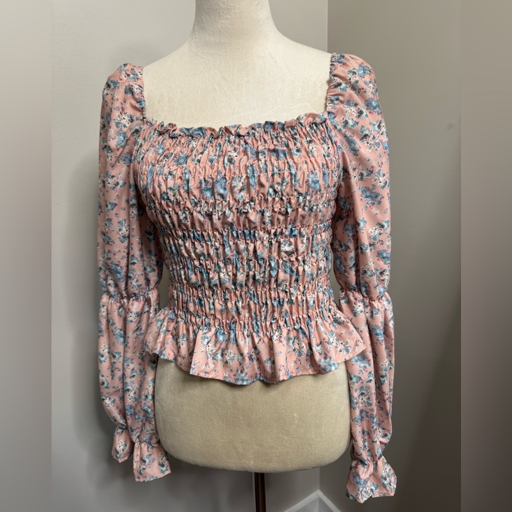 NWT Boutique Overstock floral top